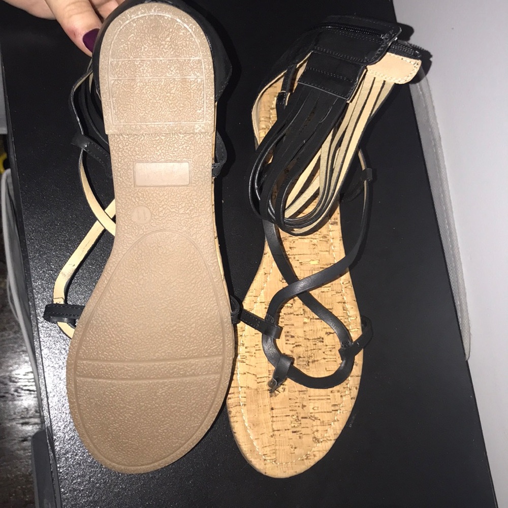 Strappy sandals - Picture 2 of 2